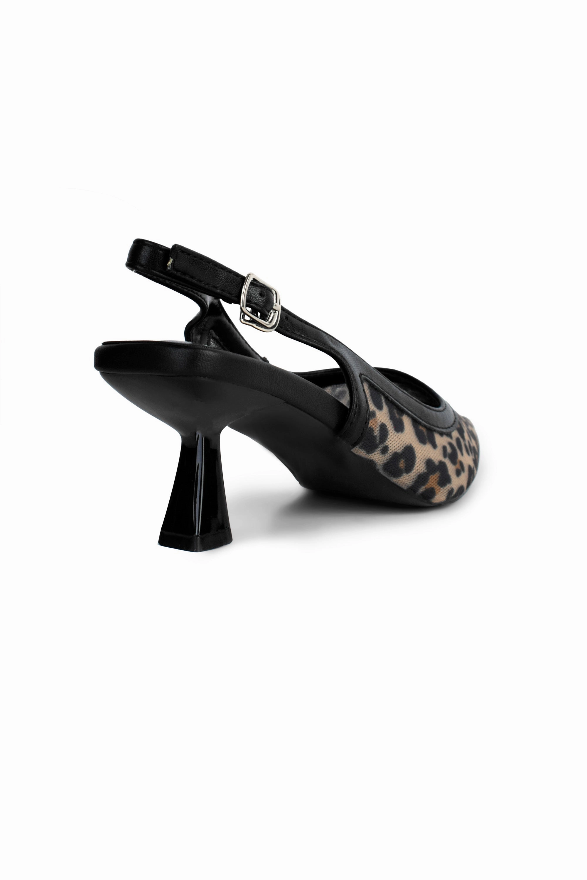 01-5271 Kitten Heel Pumps