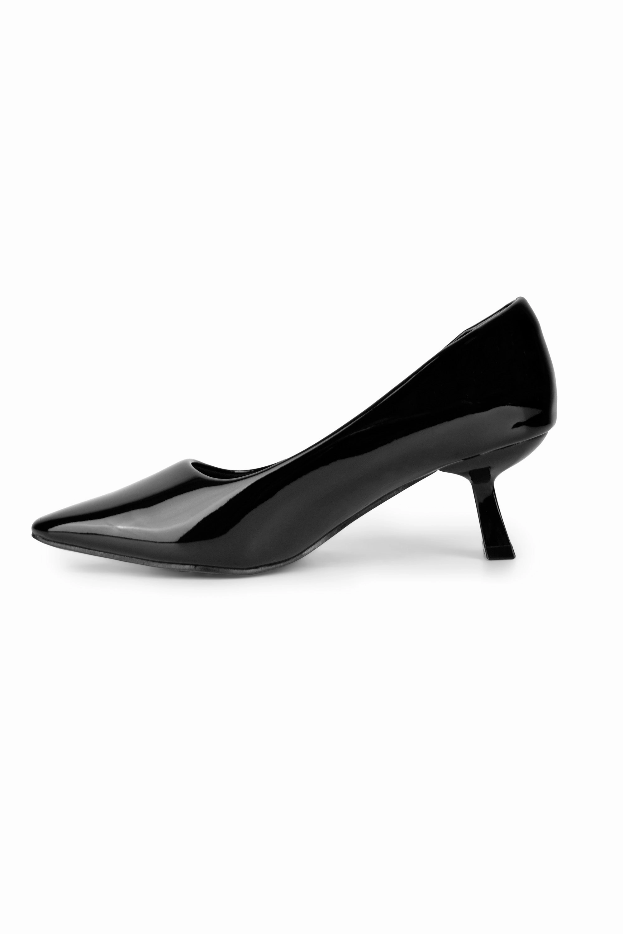 01-5311 Kitten Heel Pumps