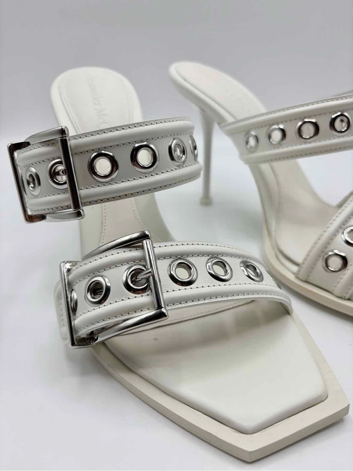 Alexander McQueen White Size 40 Shoes