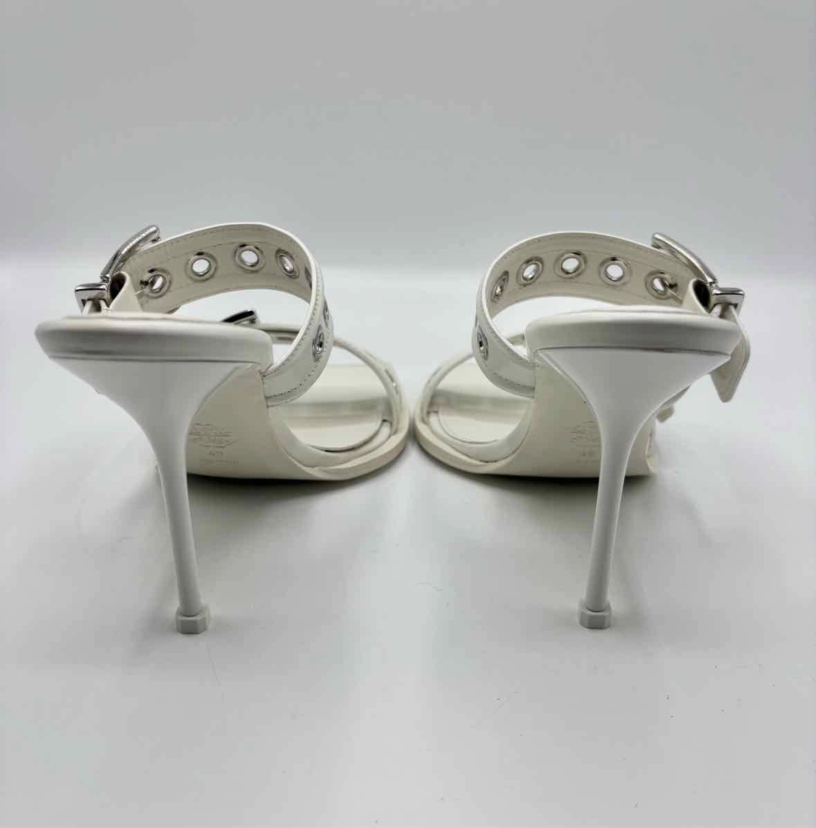 Alexander McQueen White Size 40 Shoes