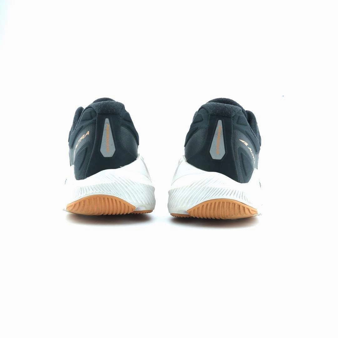 ALTRA PARADIGM 6