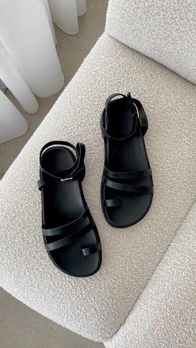 Astrid Sandal - Black