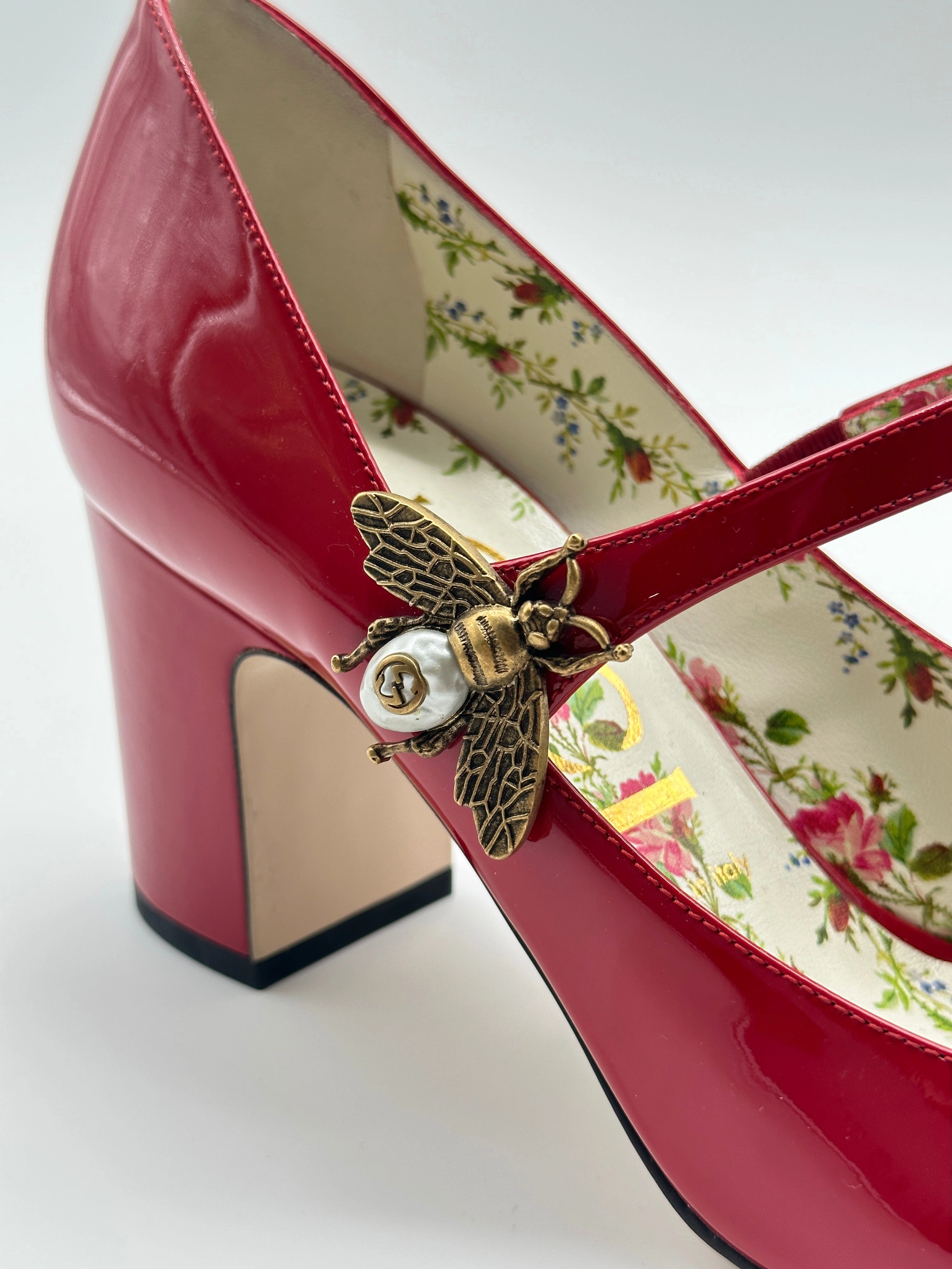 Bee Heels