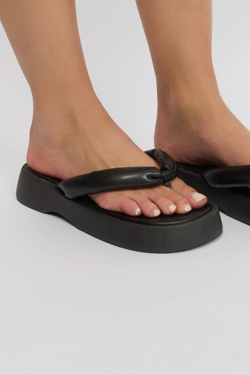 Black Toe Post Flatform Sandals