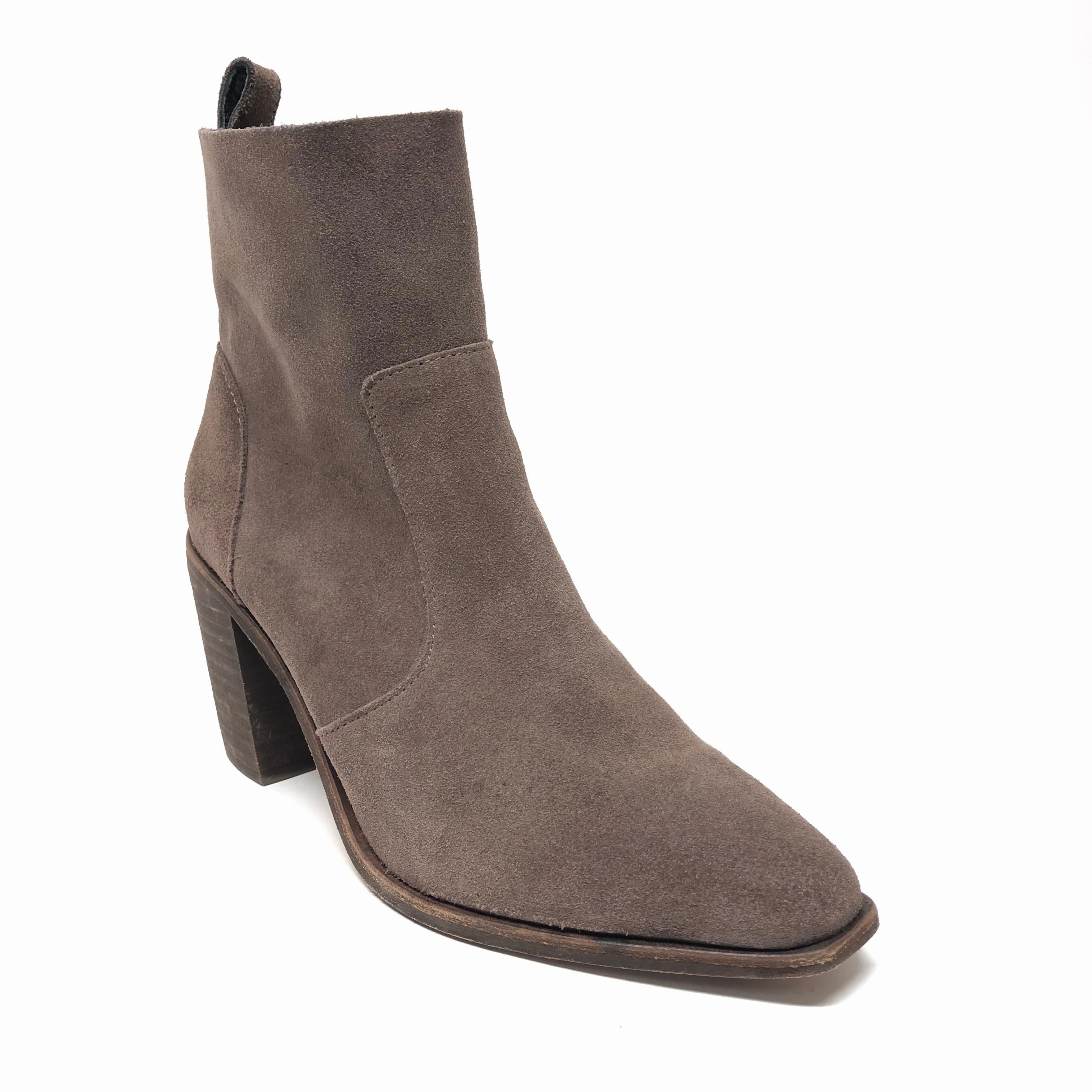 Boots Ankle Heels By Antonio Melani In Brown, Size: 8