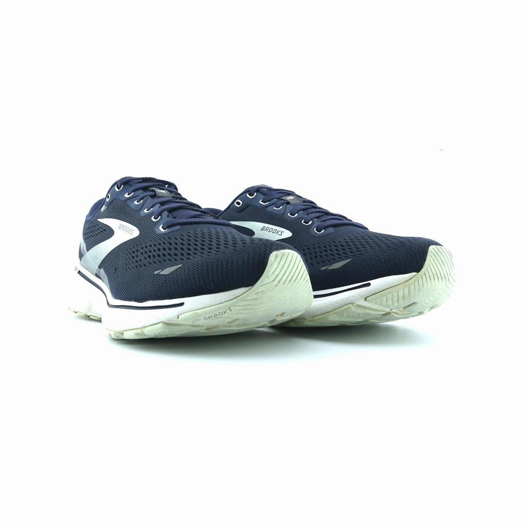 BROOKS GHOST 15
