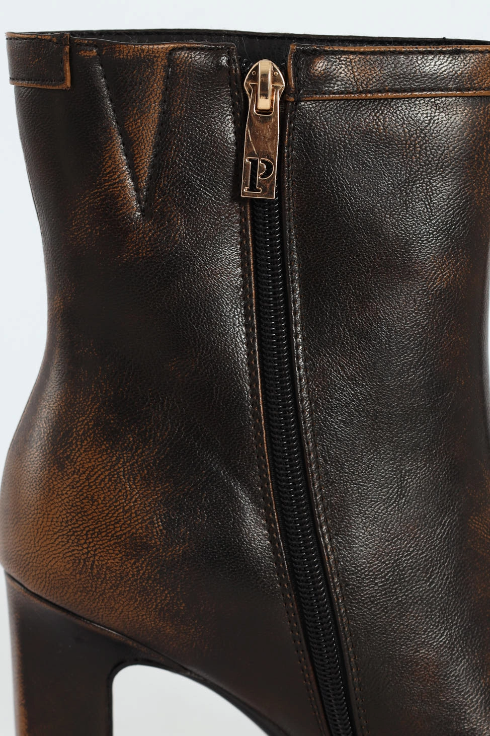 Distressed Pointed Toe Ankle Heeled Boot - Brown