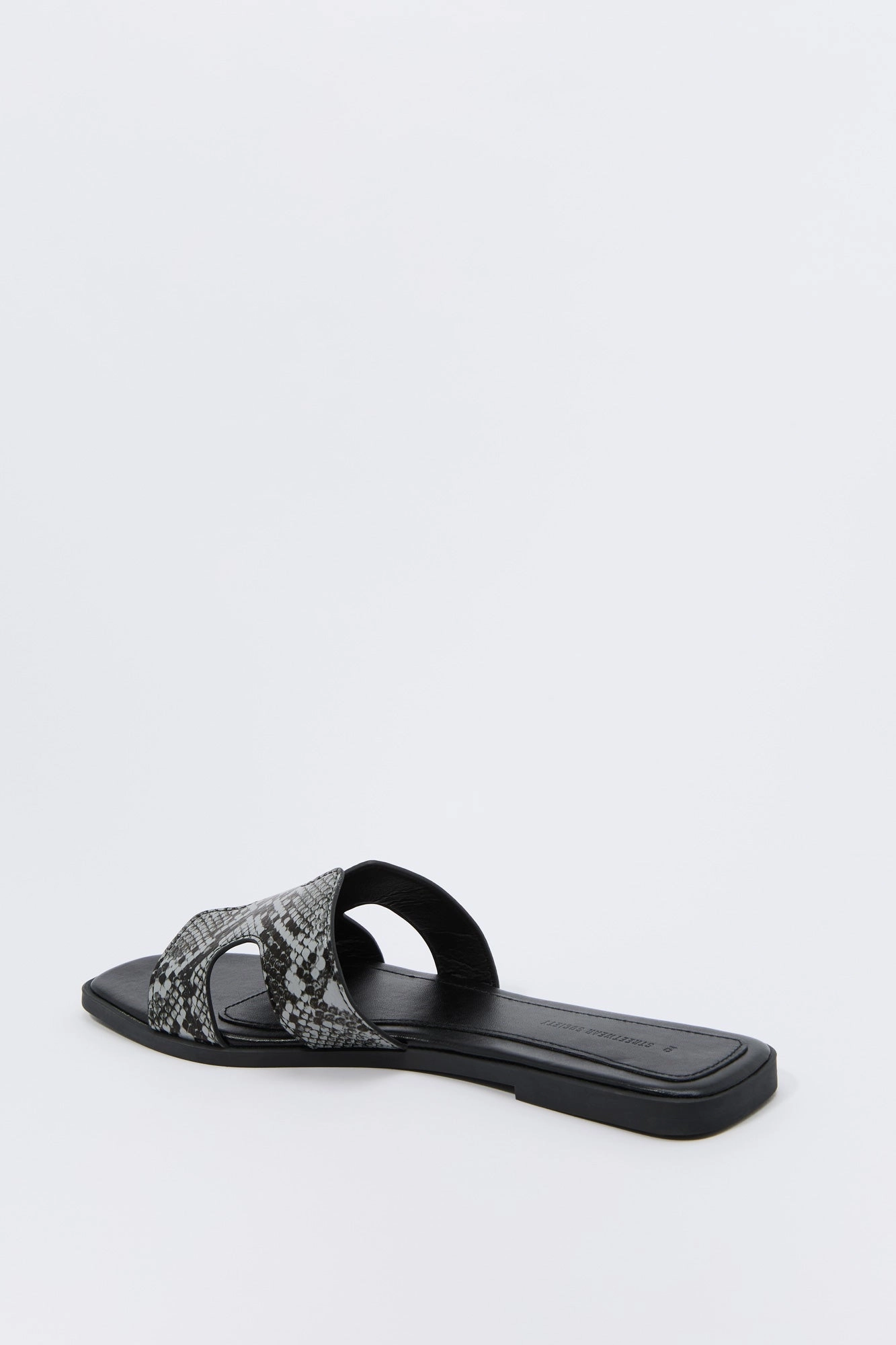 H Band Sandal