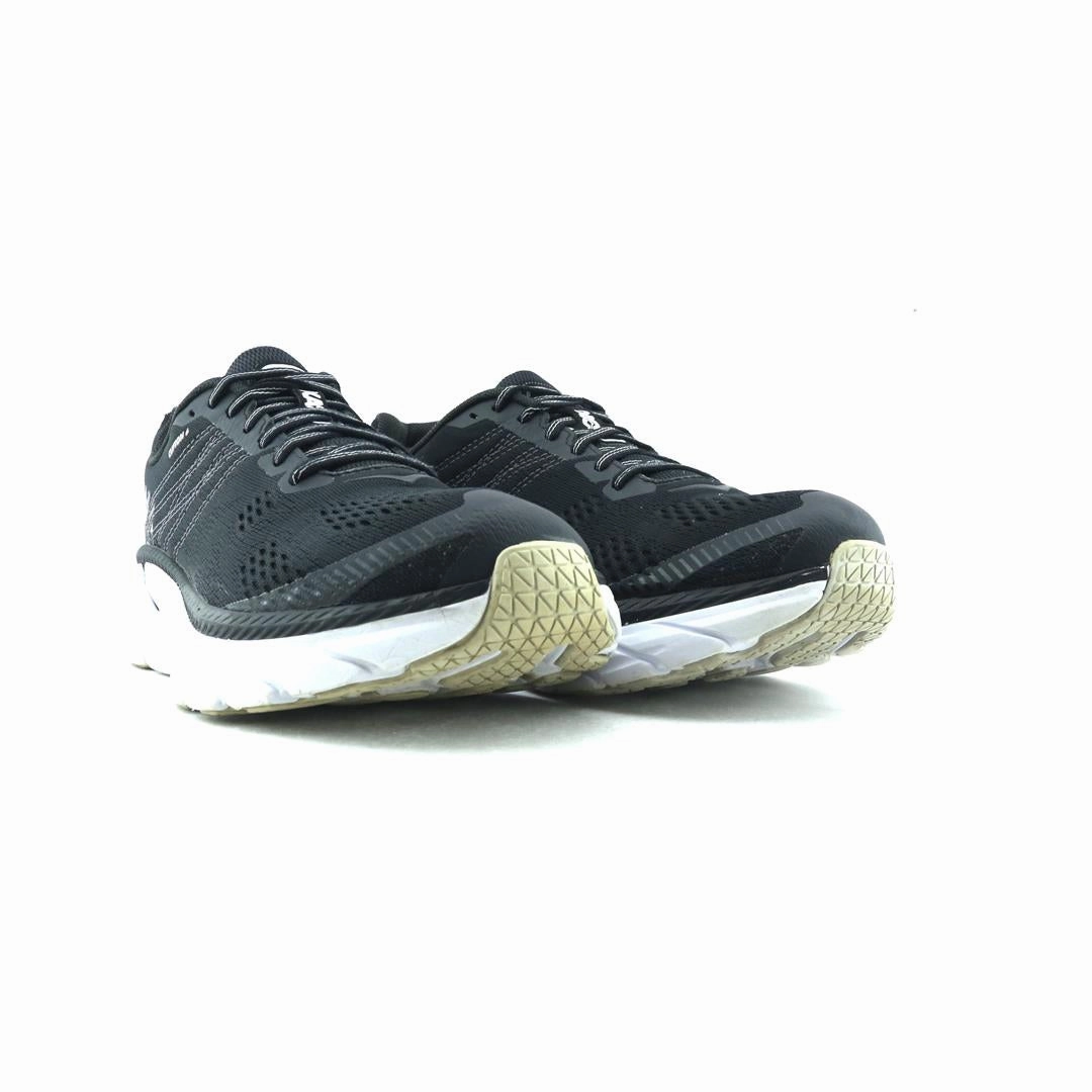 HOKA ONE ONE CLIFTON 6
