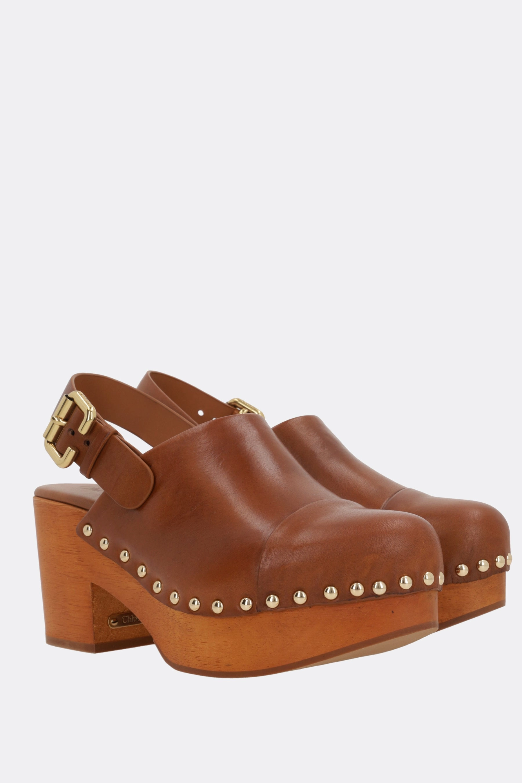Jeannette platform clogs in shiny leather