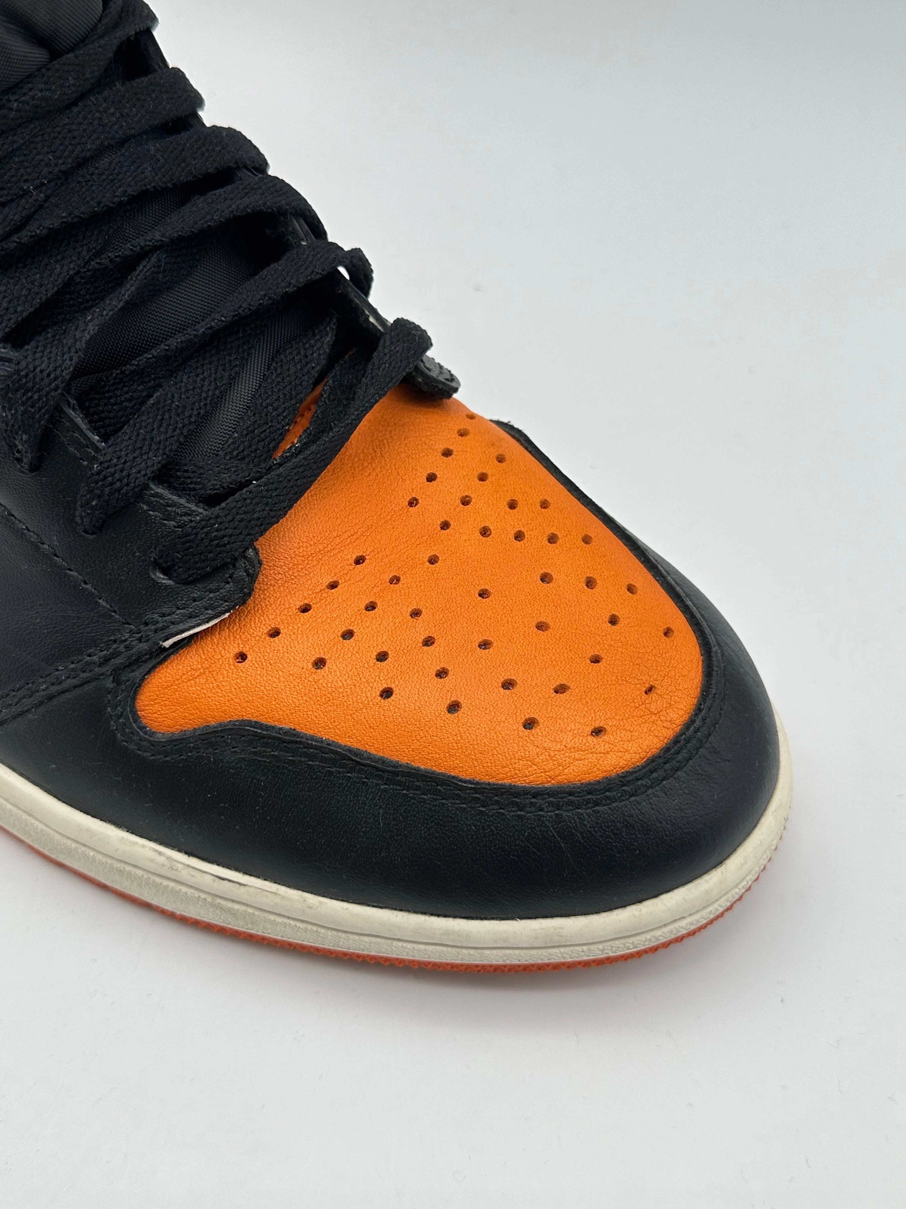 Jordan 1 Retro Shattered Backboard