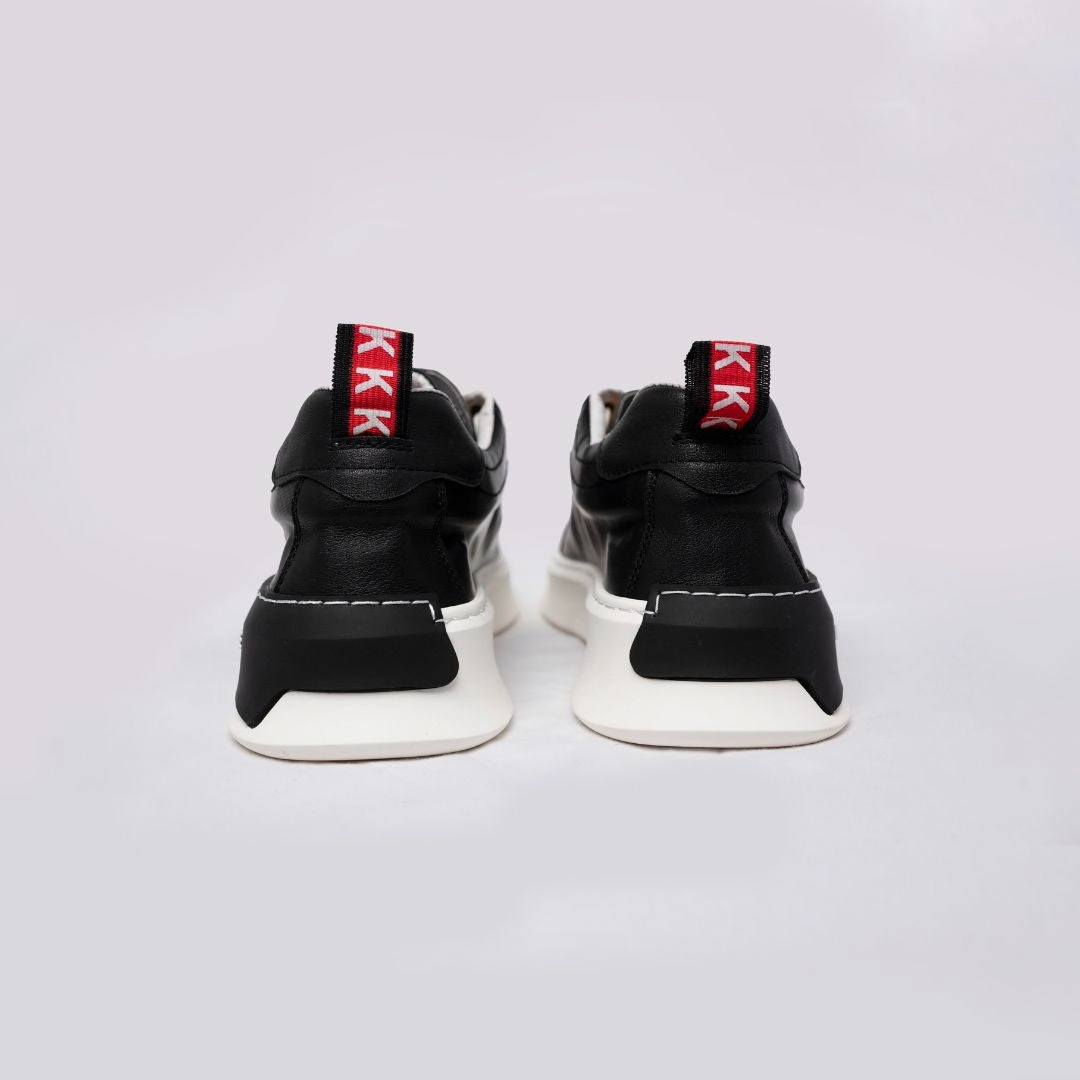 Konkhe kuhamba kahle High-end Sneakers( Black Panther edition)