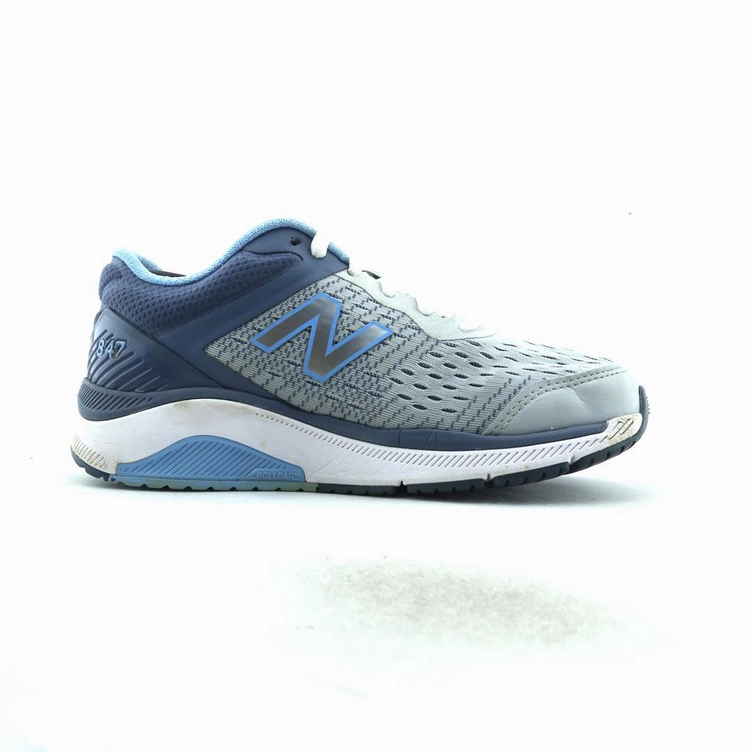 NEW BALANCE 847 V4