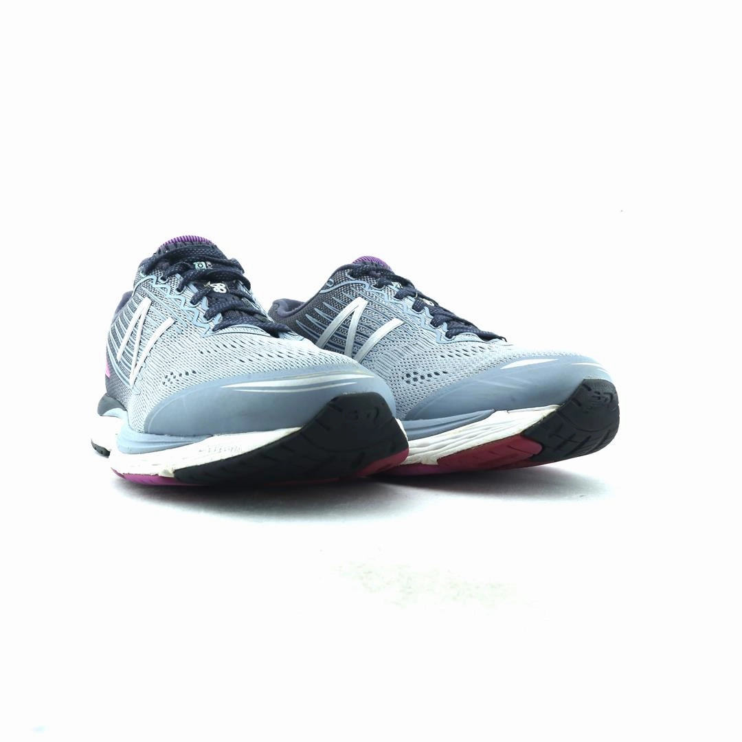 NEW BALANCE 880V8