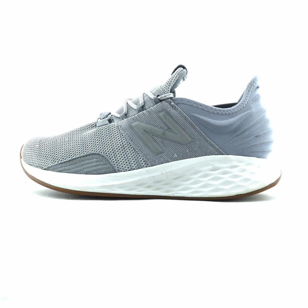NEW BALANCE FRESH FOAM ROAV