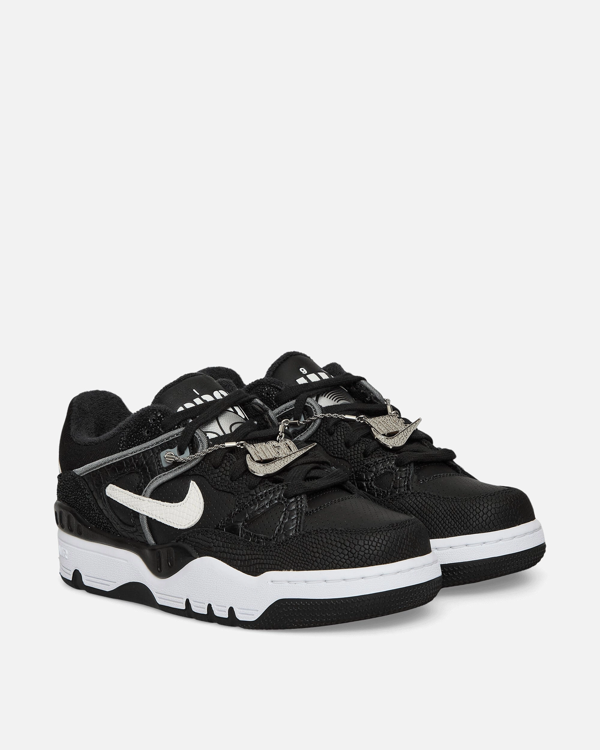 NIGO Air Force 3 Low Sneakers Black / White