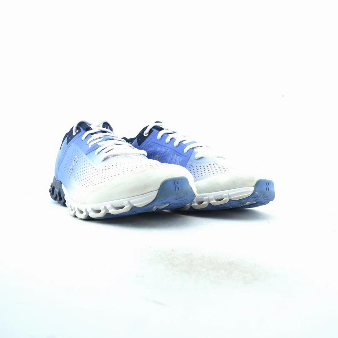 ON CLOUD FLOW