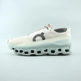 ON CLOUD MONSTER