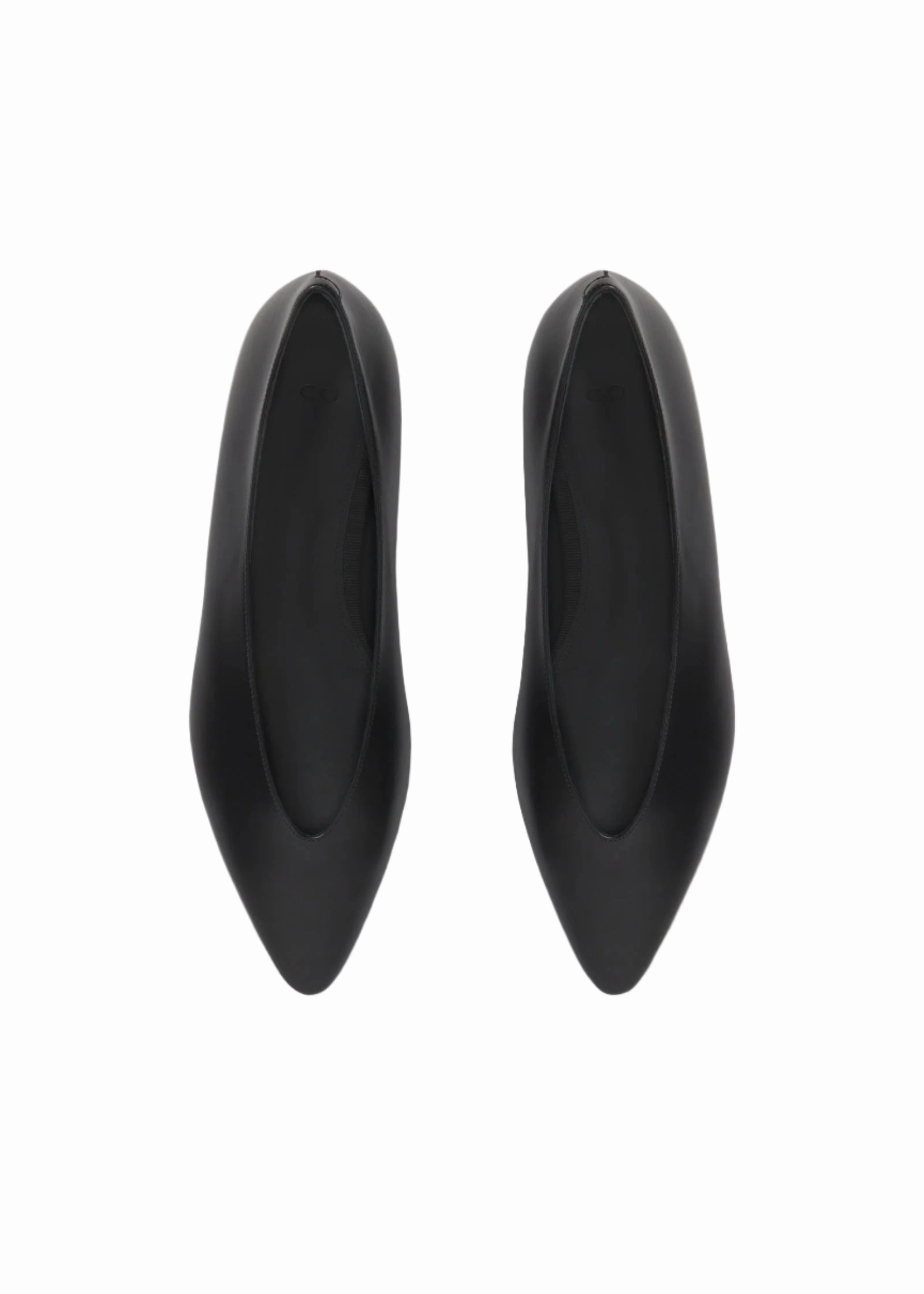 Pointed Ballerina Flat in Calfskin - Black