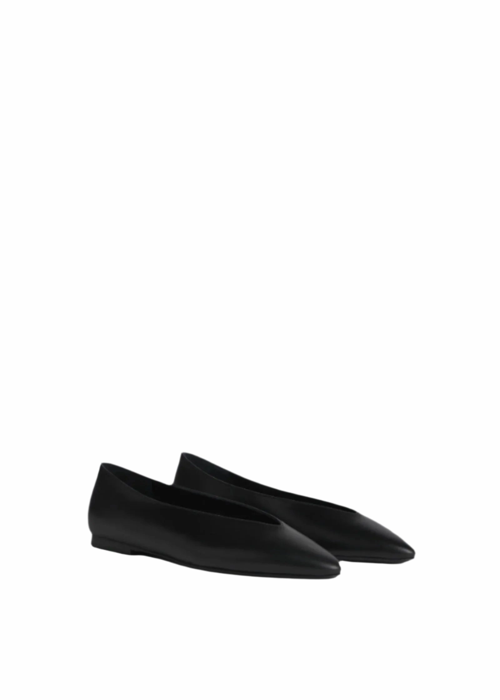 Pointed Ballerina Flat in Calfskin - Black