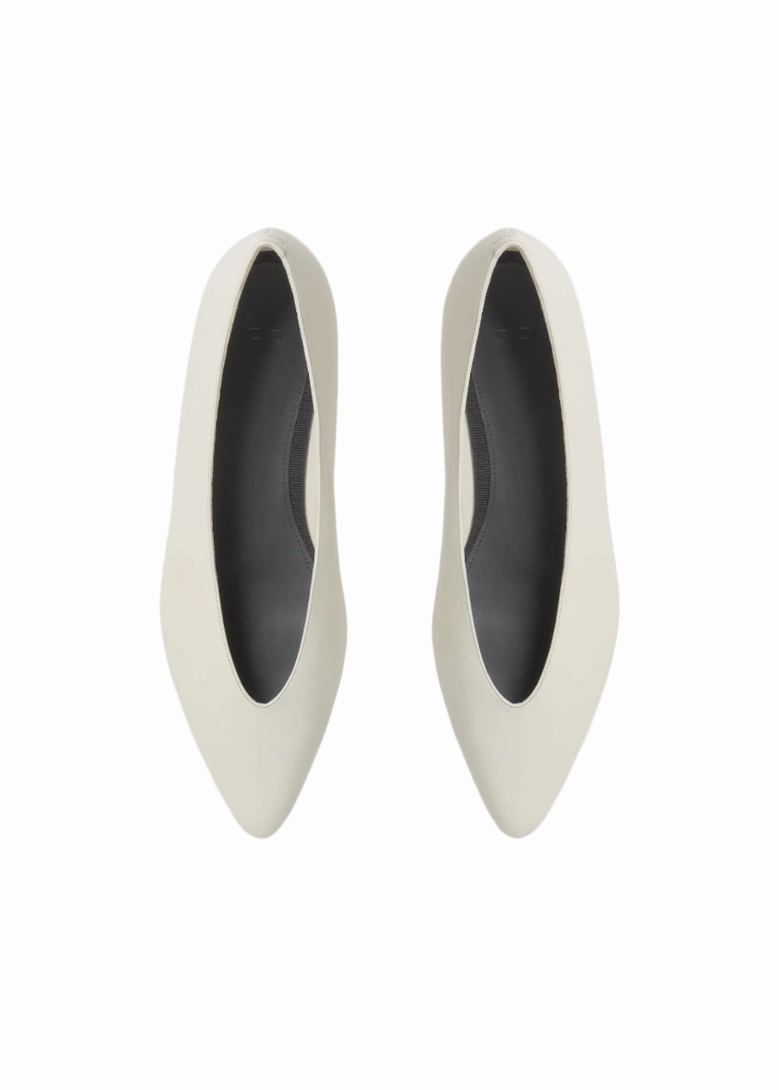 Pointed Ballerina Flat in Calfskin  - Ivory