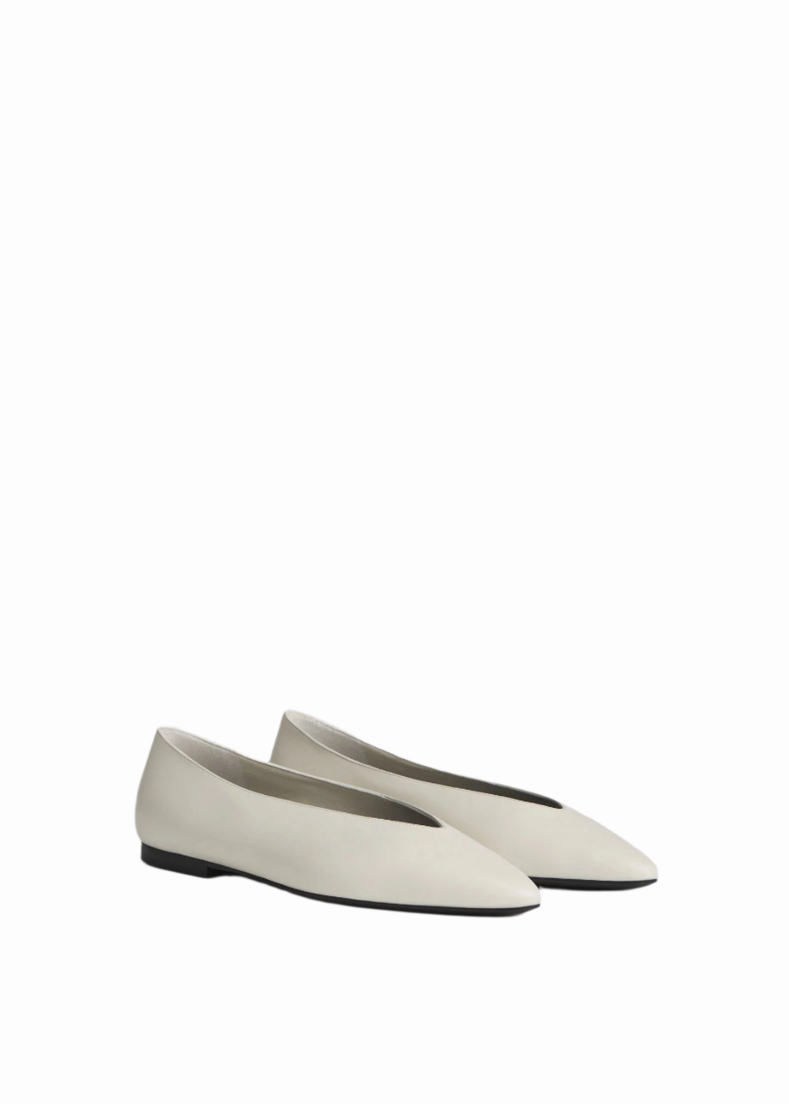 Pointed Ballerina Flat in Calfskin  - Ivory
