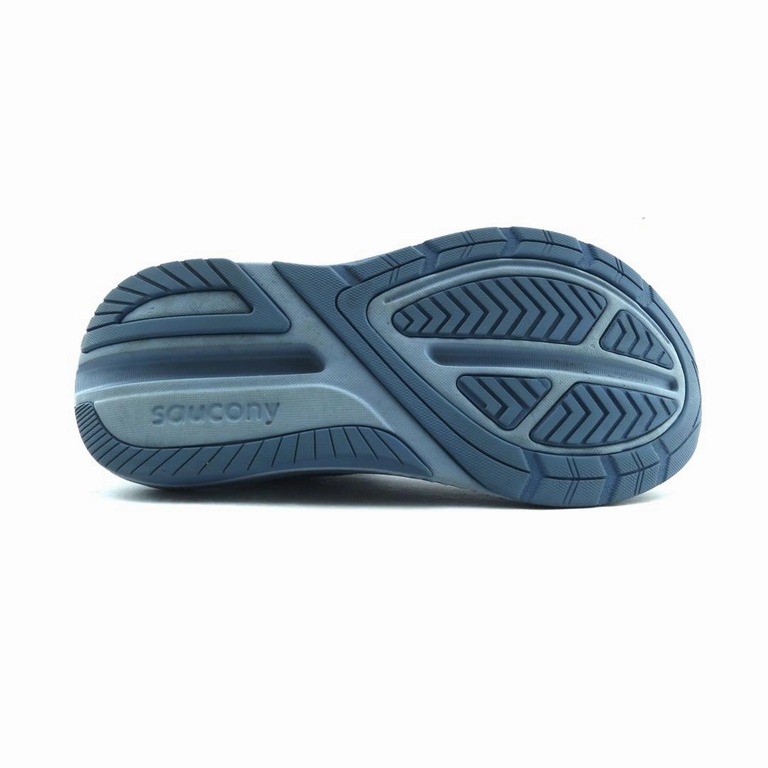 SAUCONY ECHELON 9