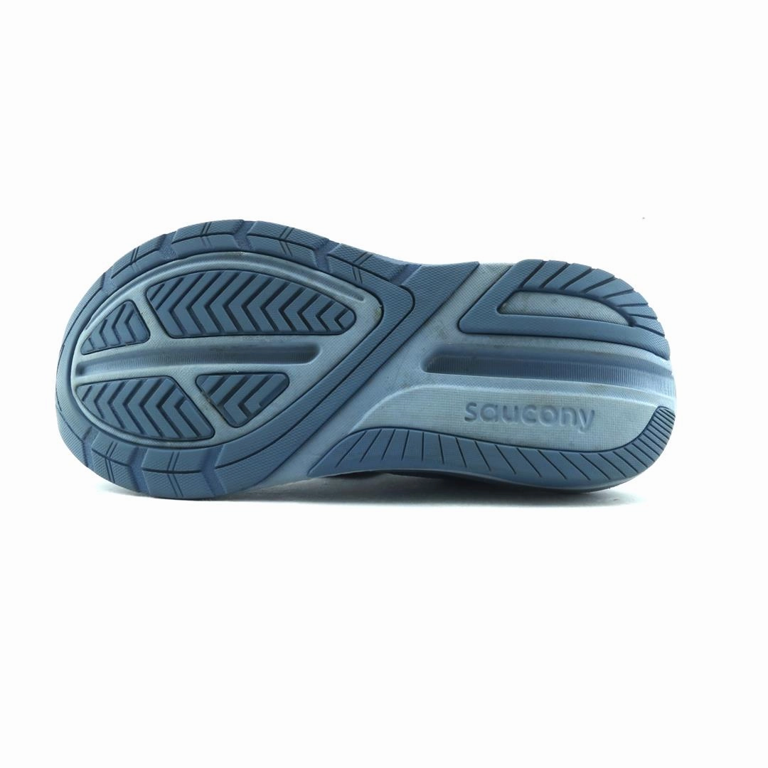 SAUCONY ECHELON 9