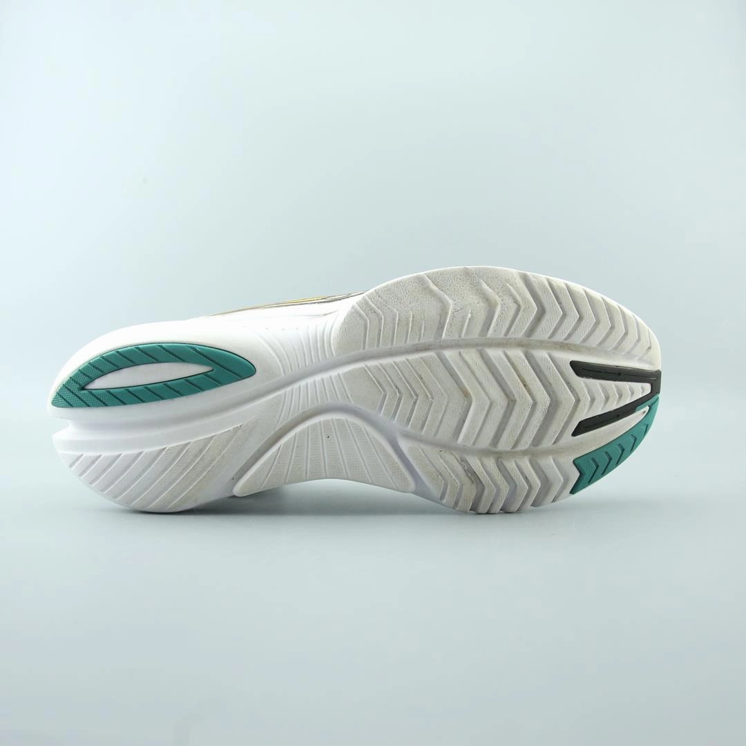SAUCONY KINVARA 13