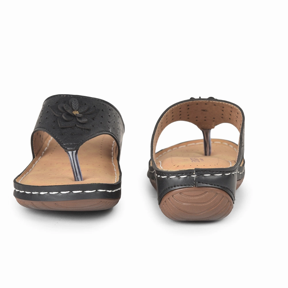 Senorita Casual Black Slipper For Women LAF-756 By Liberty