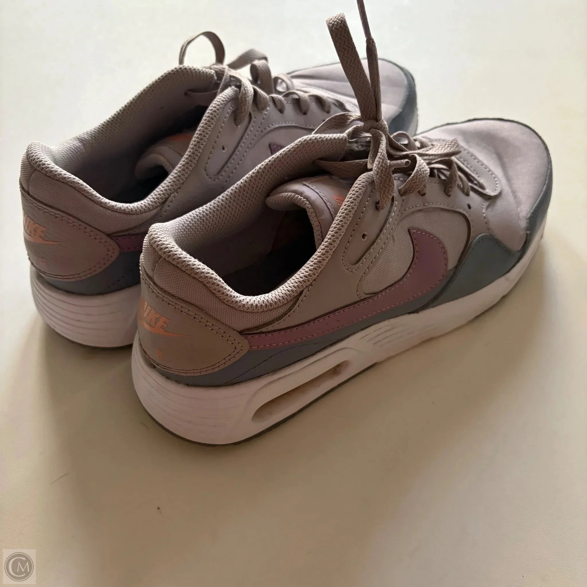 Shoes Athletic By Nike In Grey, Size: 9