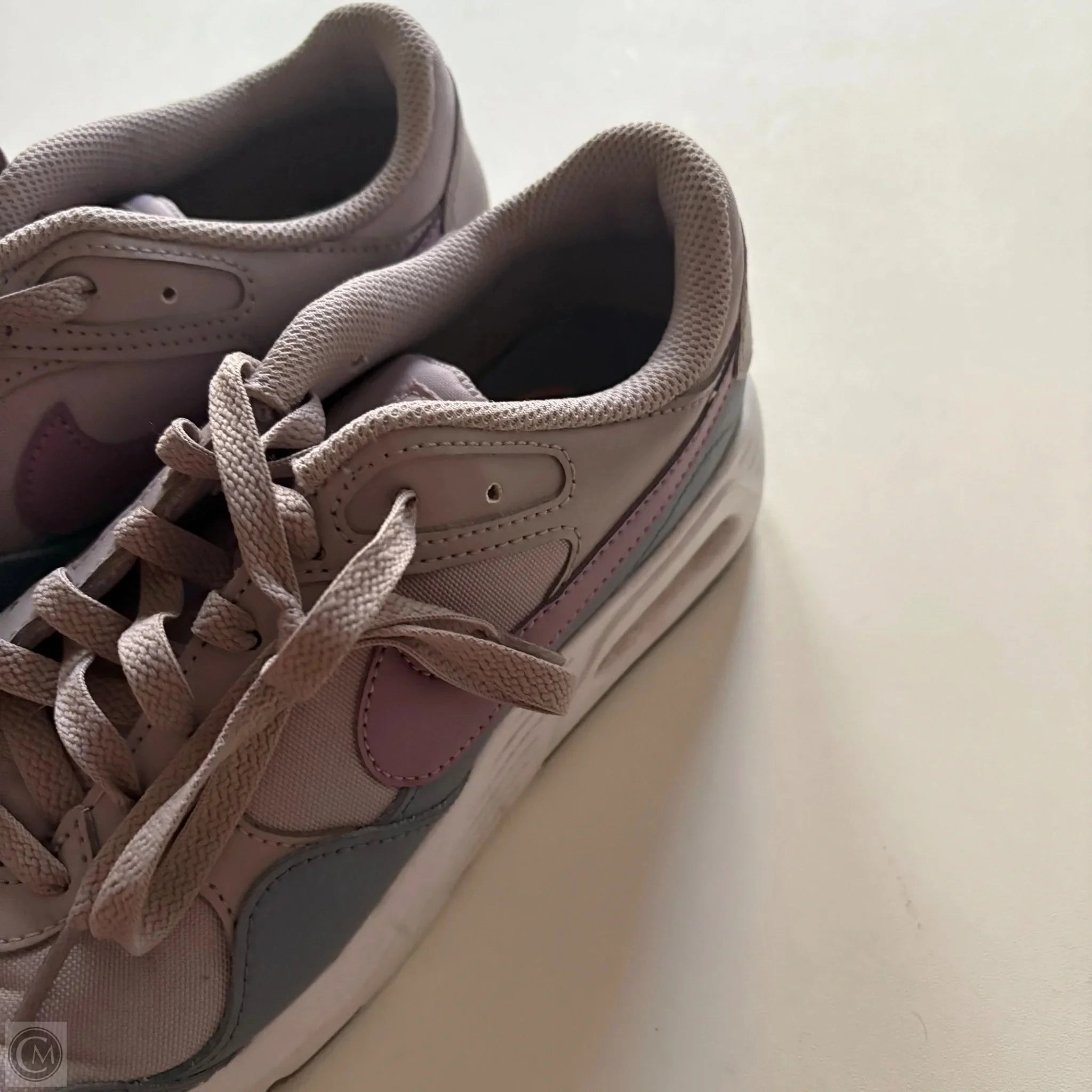 Shoes Athletic By Nike In Grey, Size: 9