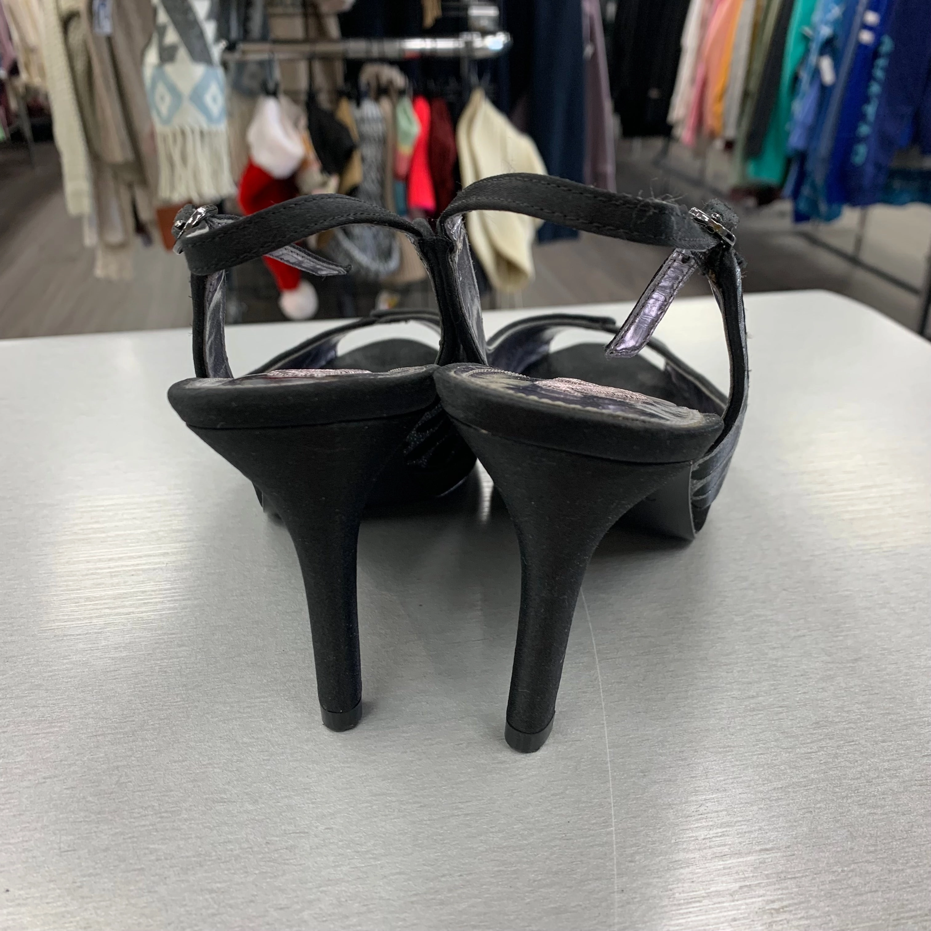 Shoes Heels Stiletto By Nina In Grey, Size: 8