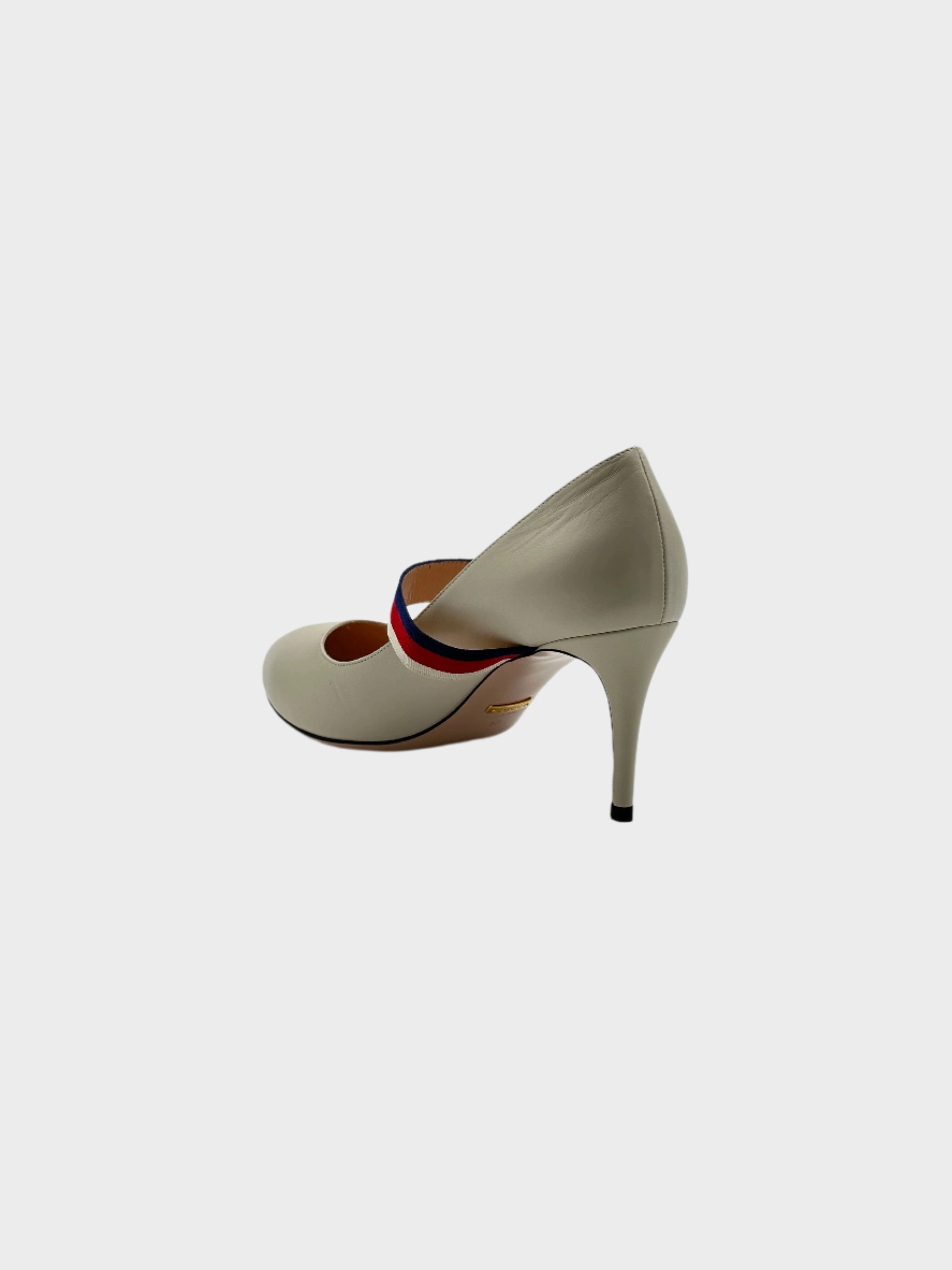 Sylvie Mary Jane Pump