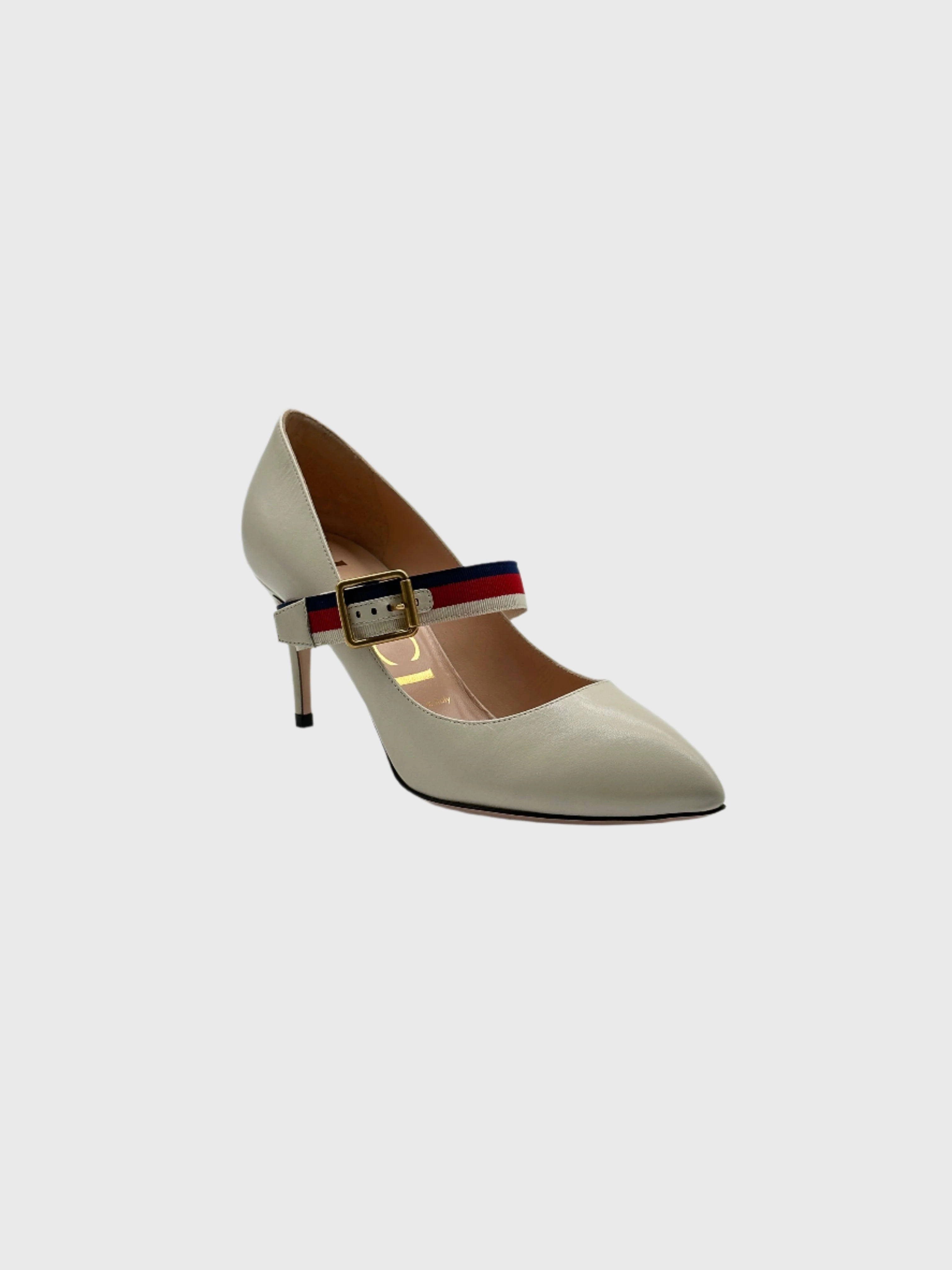 Sylvie Mary Jane Pump