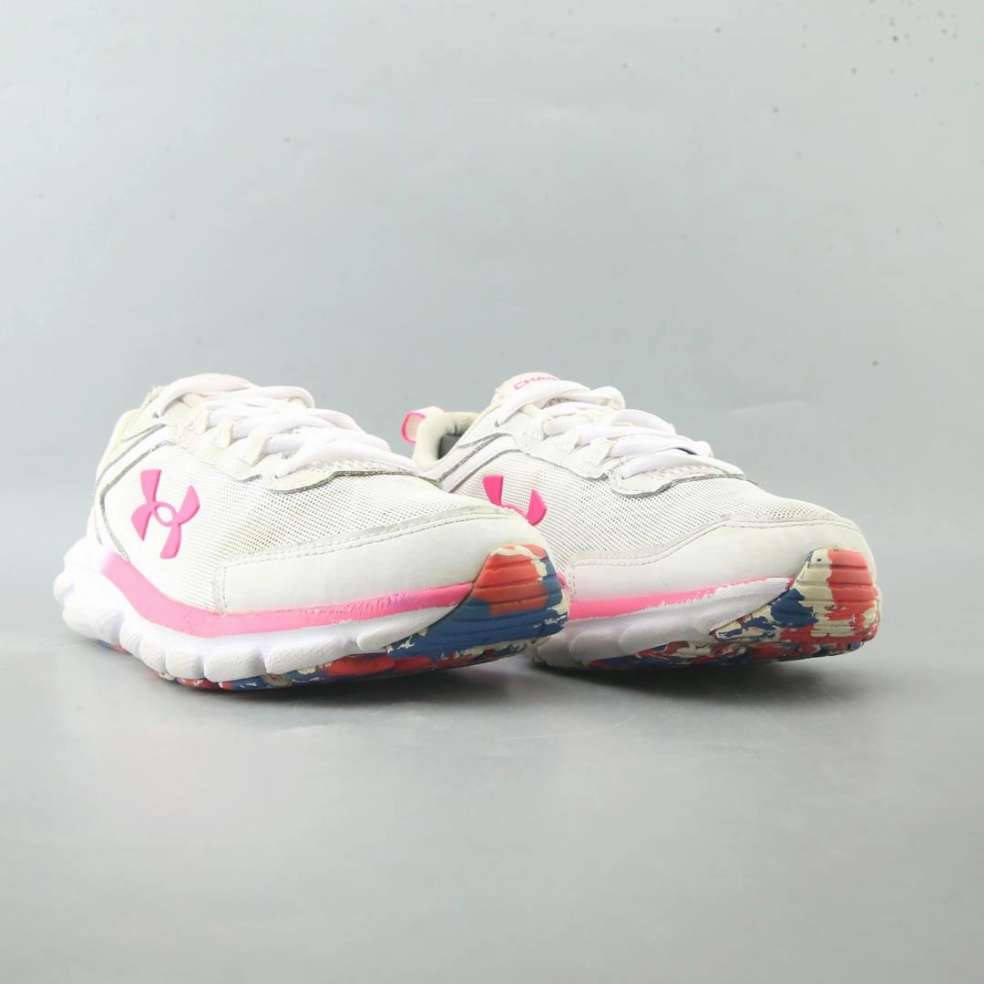 UNDER ARMOUR CHARGED ASSERT 9
