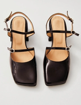 Withnee Onix Brown Leather Pumps